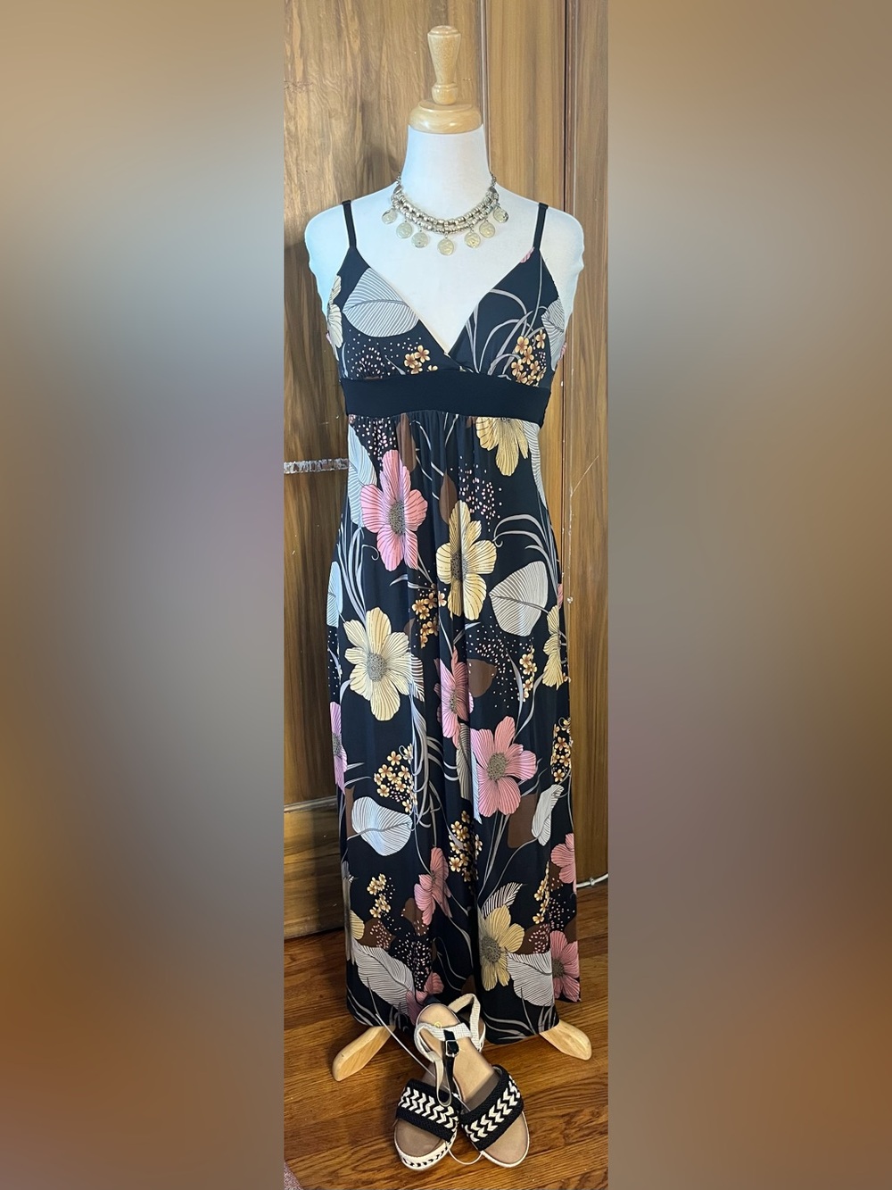 Vintage Y2K Forever 21 Black Floral Maxi dress with Pink & Yellow Blooms